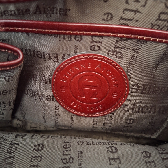 Vintage Etienne Aigner Tri Color Leather Shoulder Bag Tan Burgundy Red Handbag - Picture 9 of 15
